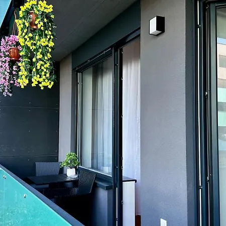 Hiems With Free Parking In Apartamento *